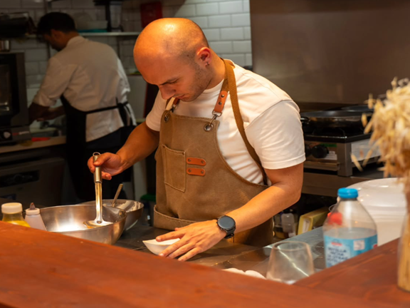 Equipo de URO preparando experiencias